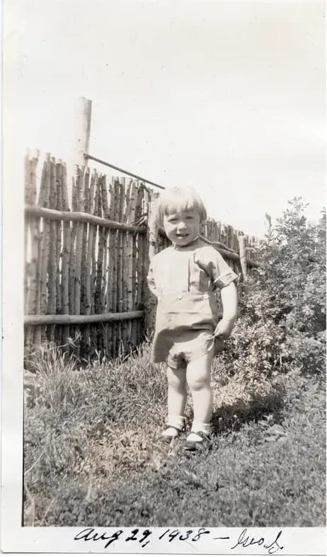 Black-and-white photograph sent to MemoryCherish for expert photo restoration
