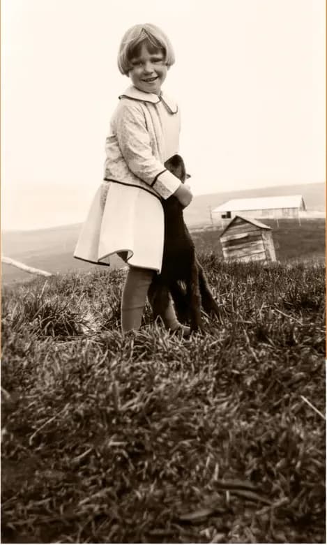 The same discoloured photograph, restored by hand at MemoryCherish