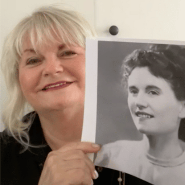 10-photorestore-carousel