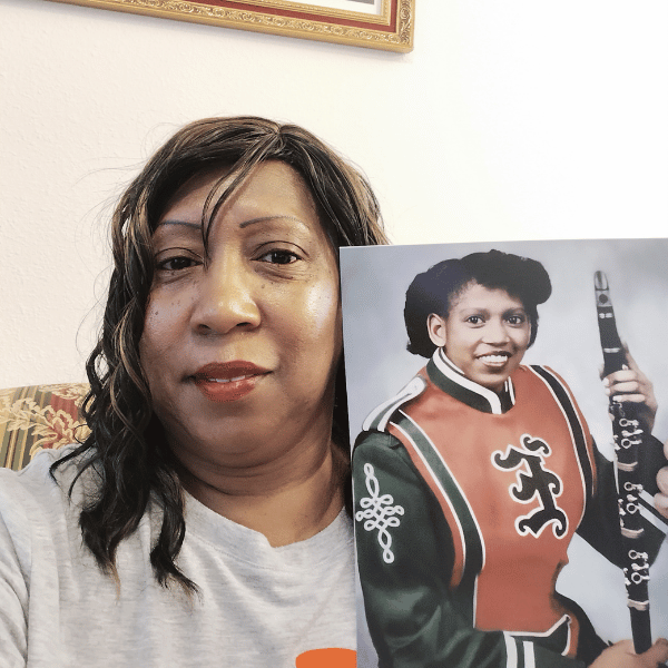 8-photorestore-carousel